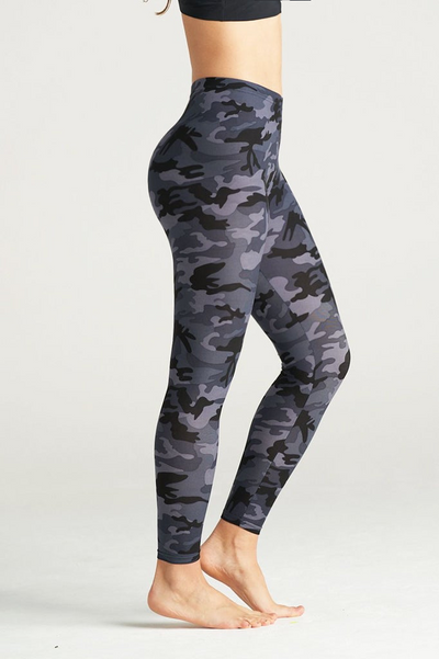 WOMEN CAMO SPORTS TIGHTS MODEL D071 DEDICATED Color Black Size XS